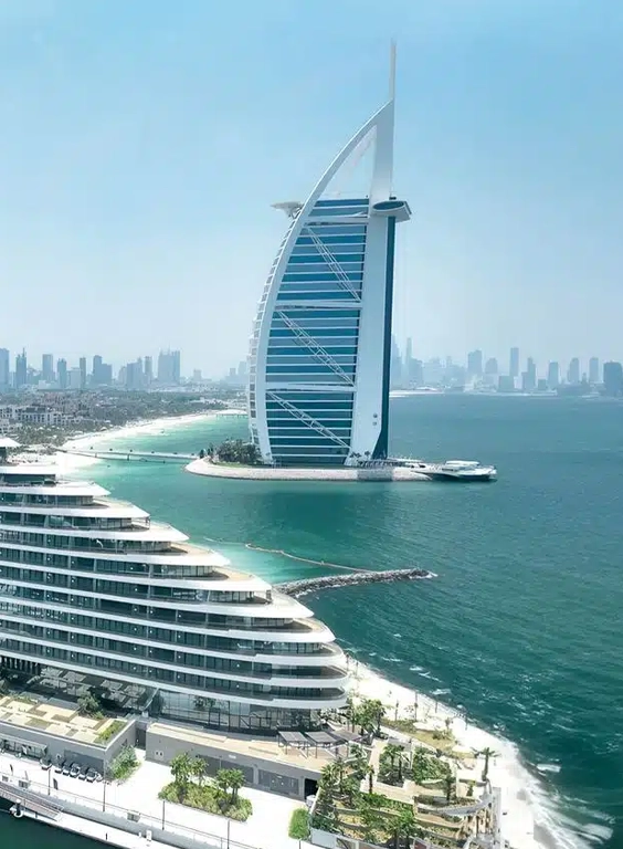 Dubai's Iconic Hotels